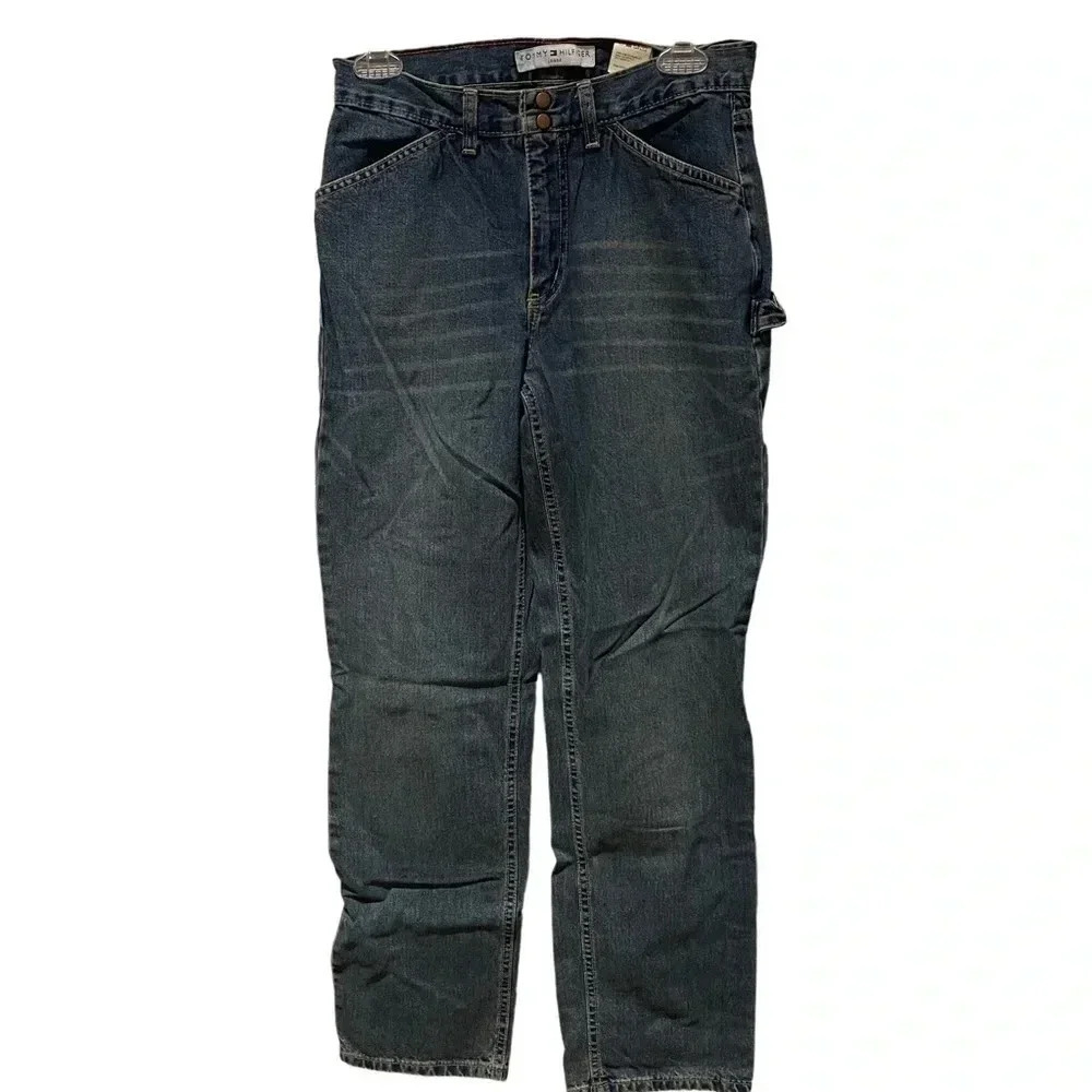 Vintage Tommy Hilfiger jeans. Size 6. Carpenter loop, full leg.